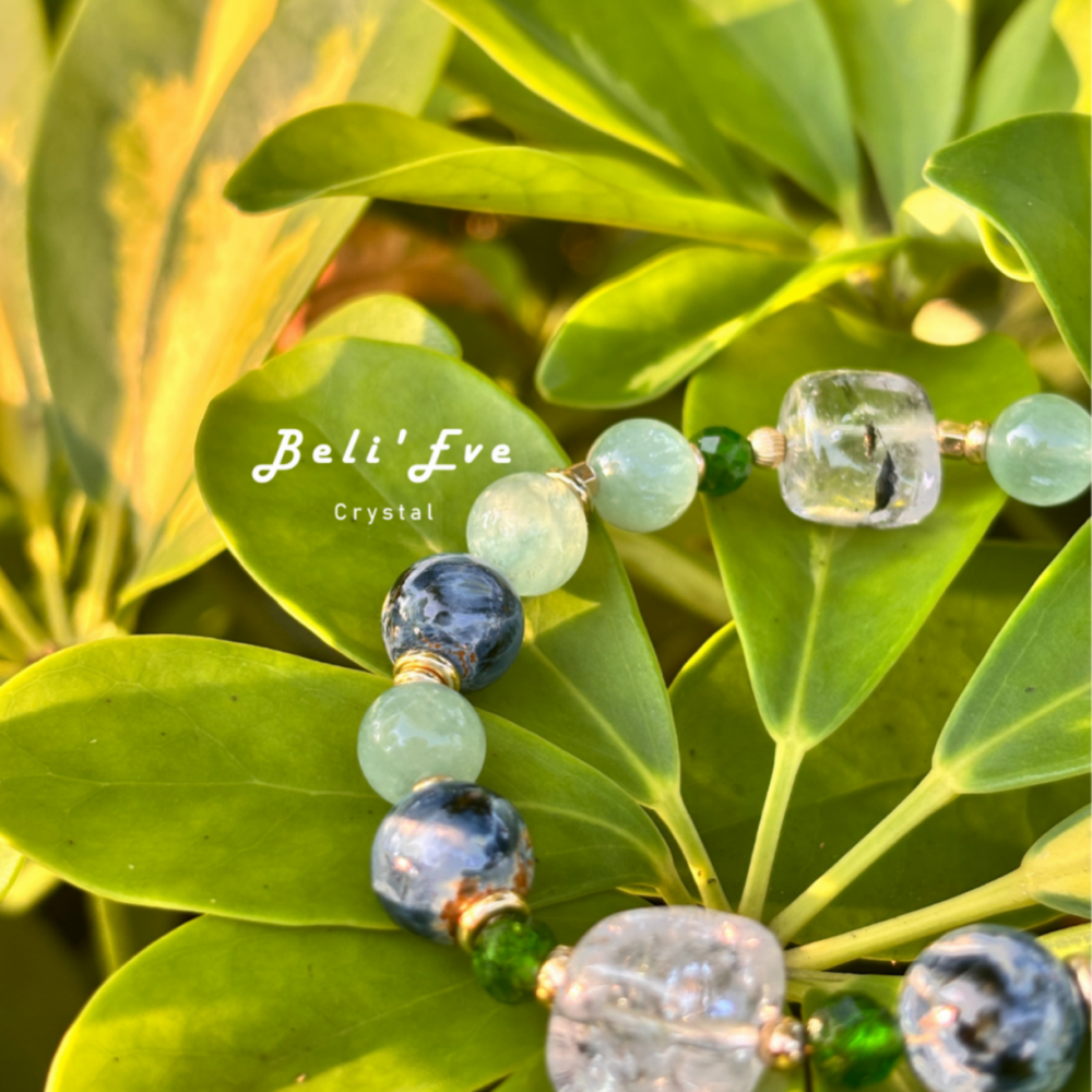 『綠檸康普茶』10MM彼得石+薄荷綠鋰雲母+6MM透輝石+隨形巴基斯坦閃靈鑽
