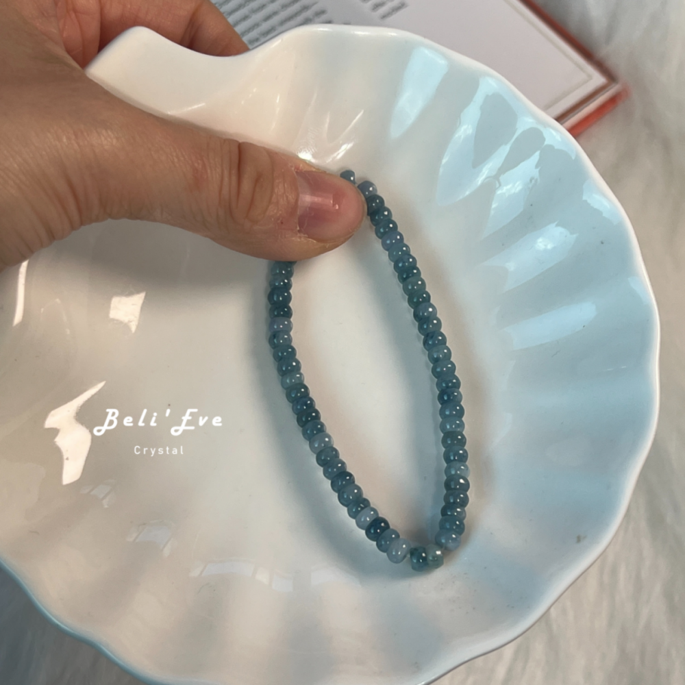 『牛仔藍翡翠』MAX級別 4.7-5.5MM 糯冰盤珠 天然緬甸飄花翡翠 鈦元素致色元素