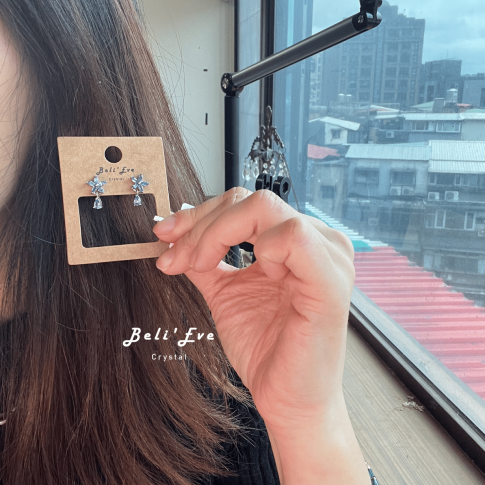 『寶石鑲嵌』 坦桑石耳環 花花造型 純銀鑲嵌丹泉石 耳環