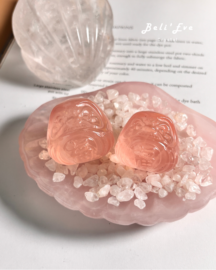 『貴人桃花』粉嫩高品原礦雕刻-粉晶達摩3-3.5CM 人緣 桃花 愛情 貴人 許願