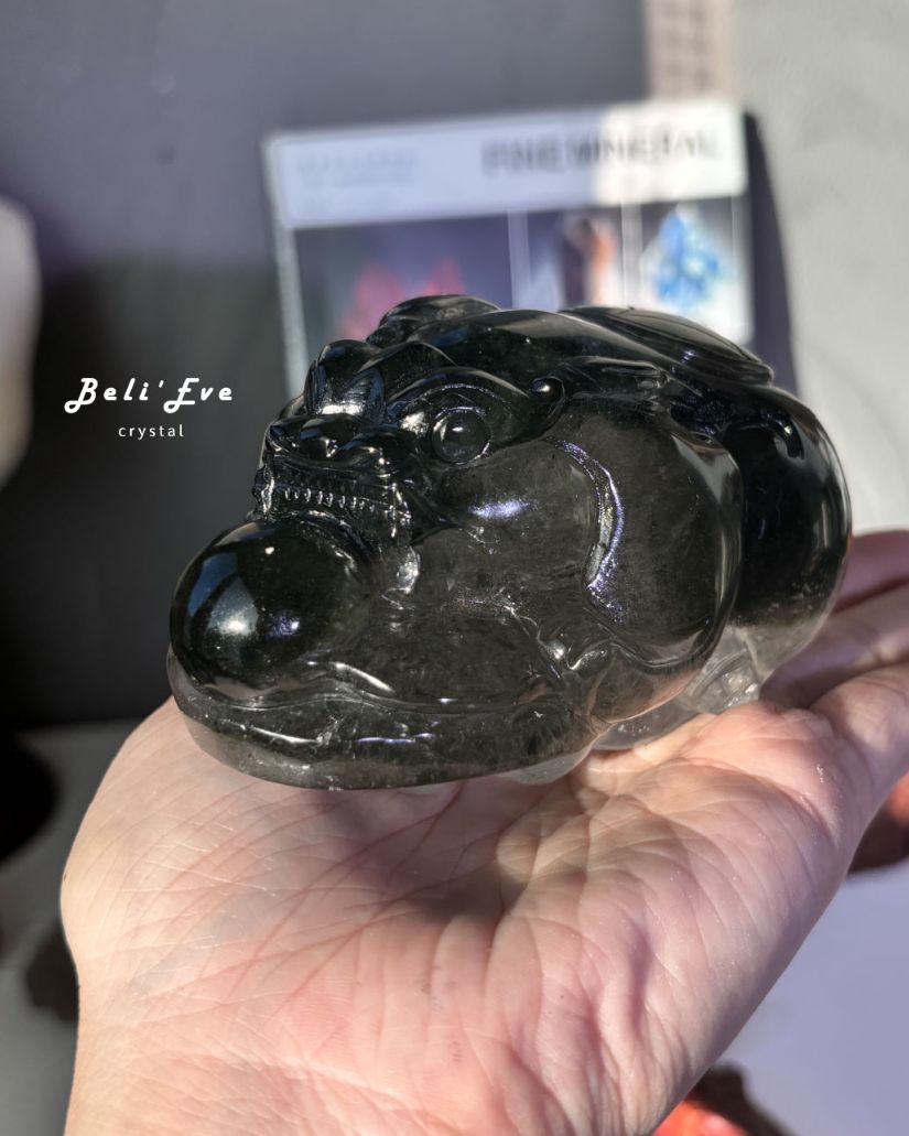 『有求必應』深綠幽靈水晶球守護貔貅+底座 避邪招貴人 業績加強 生意興隆