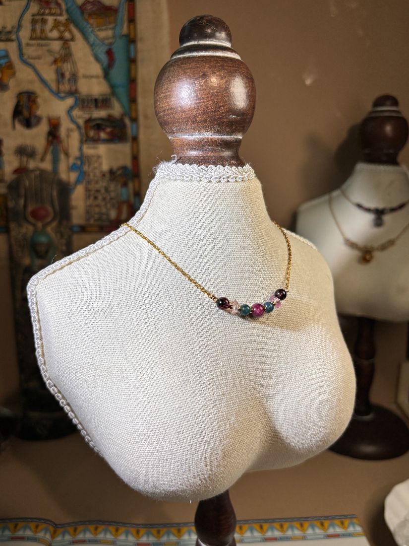 彩虹碧璽設計微笑鍊 45+5CM 財富寶石